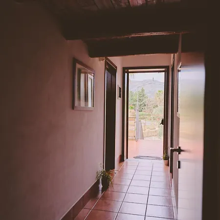 Casale Degli Ulivi Bed & Breakfast *