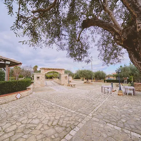 Bed & Breakfast Casale Degli Ulivi *