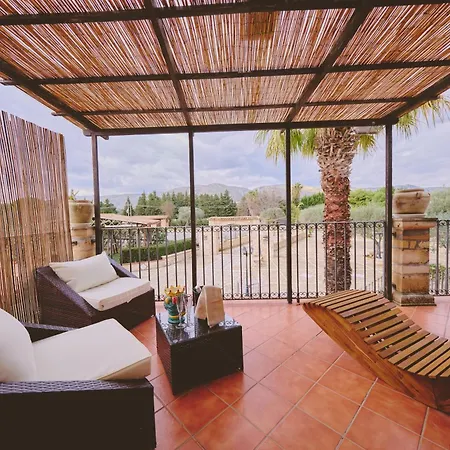 Casale Degli Ulivi Bed & Breakfast